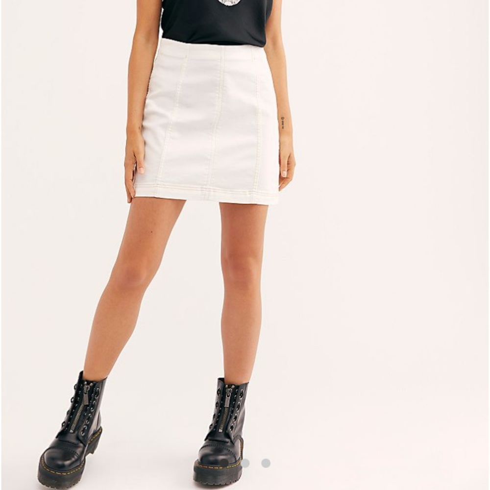 Modern Femme White Mini Skirt 2